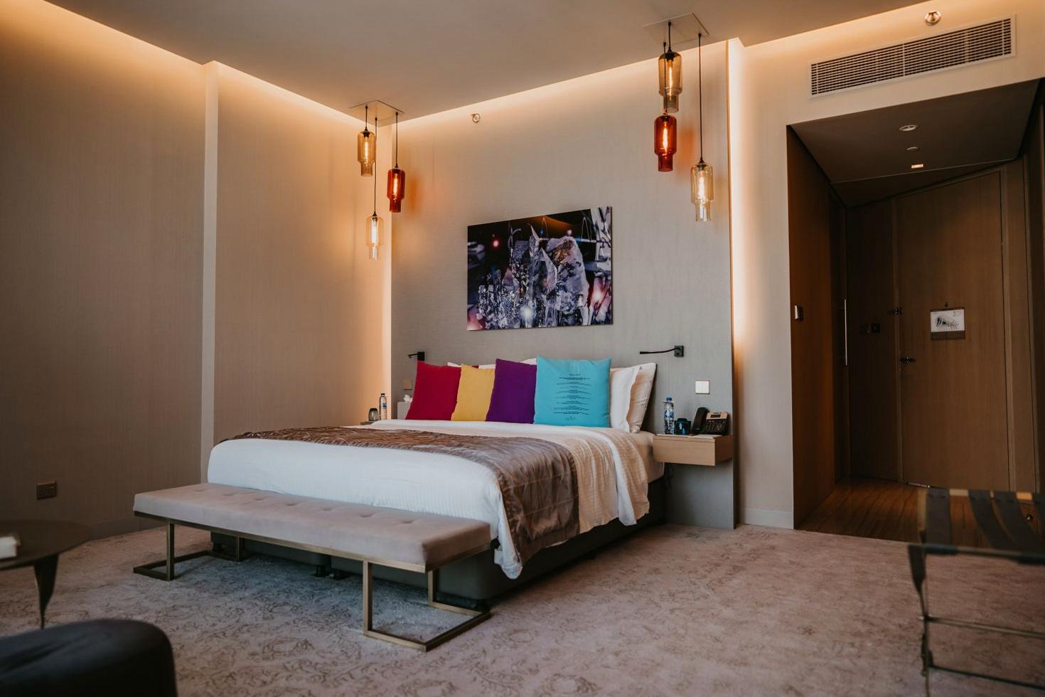Shared Vibes Room
